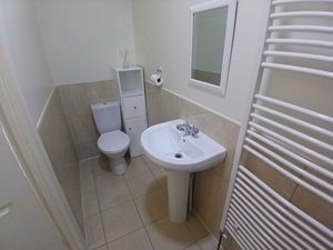 Photo 8- click for photo gallery